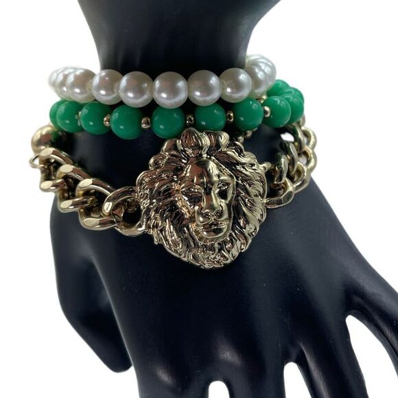 NWT Lion Head 4 strand chain pearl beaded pearl bracelet - Picture 1 of 3
